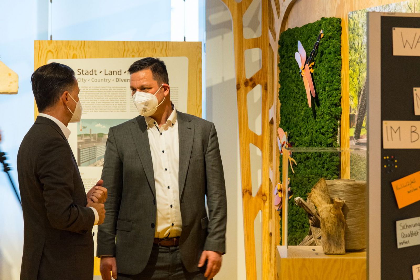 Markus Wolperdinger und Thomas Brück im Gespräch