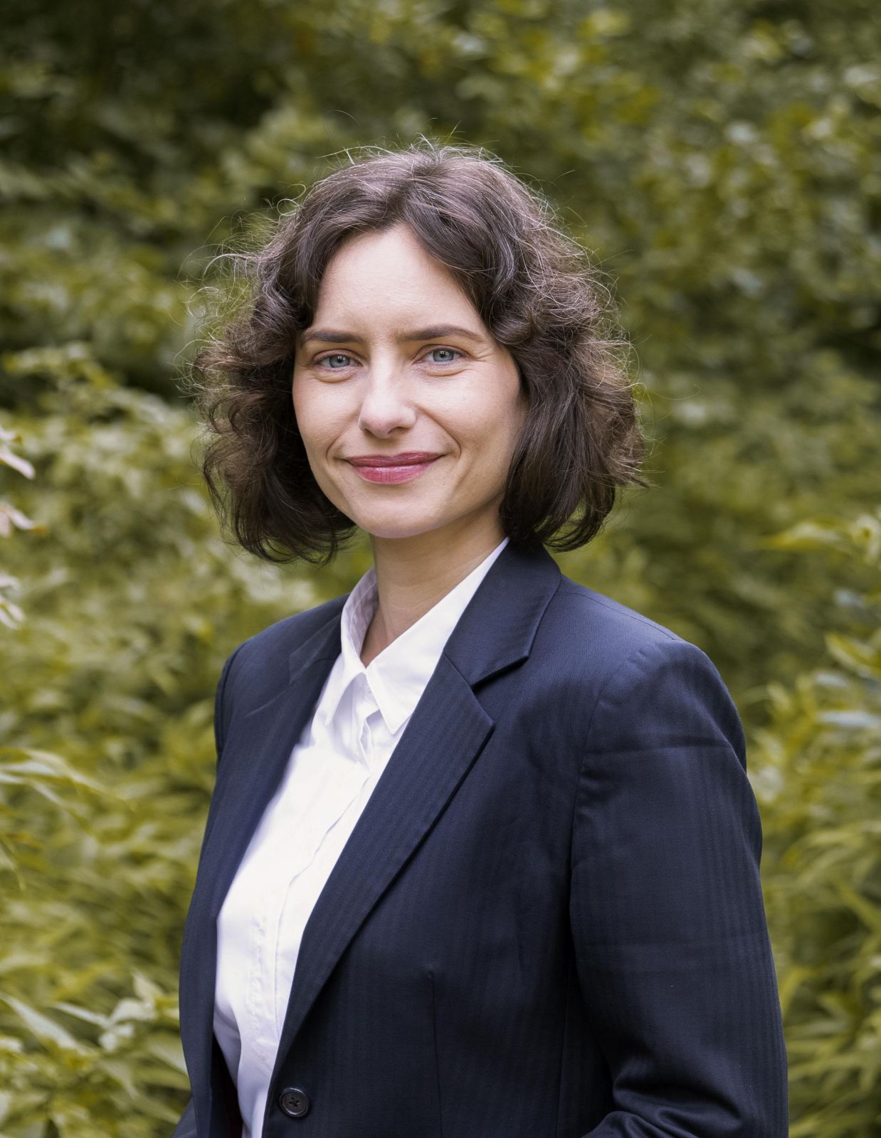 Portrait Rebecca Tauer